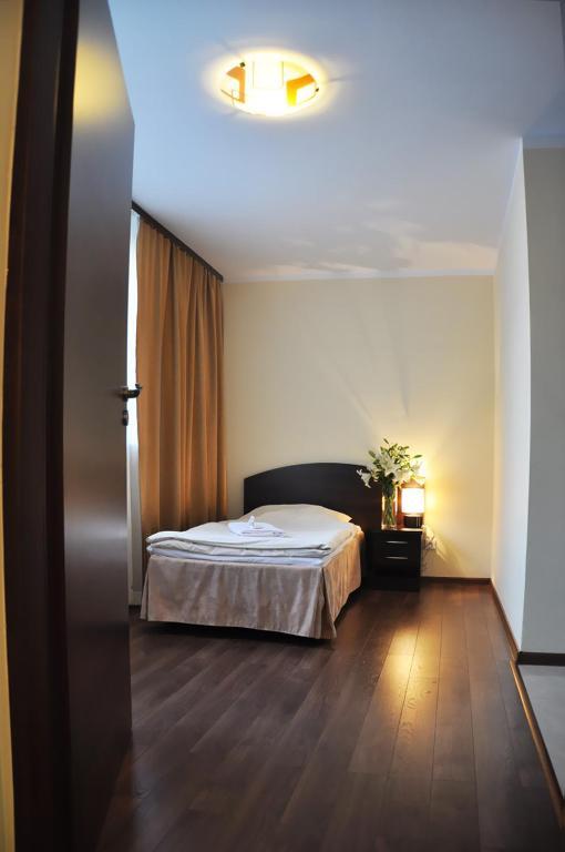 Hotel Pojezierze Szczecinek Chambre photo