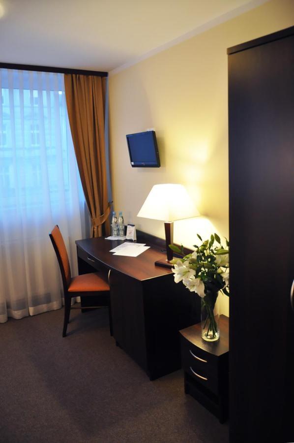 Hotel Pojezierze Szczecinek Chambre photo